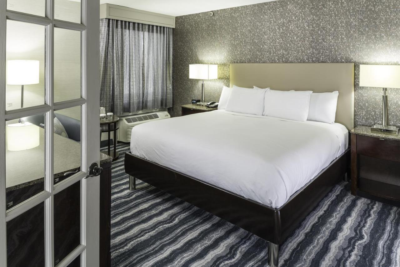 Double Tree by Hilton Hotel Room